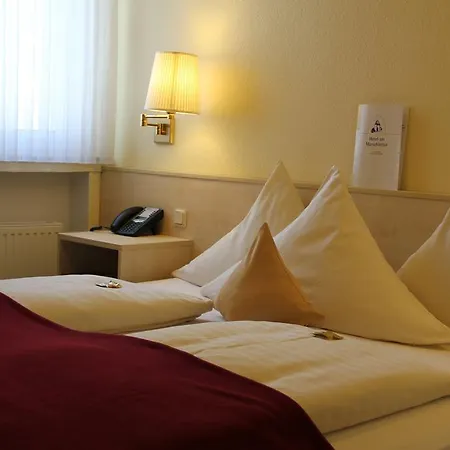 Am Marschiertor فندق آخن