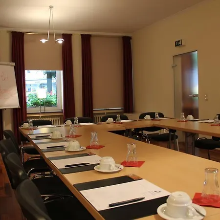 Am Marschiertor 3* آخن