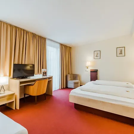 Am Marschiertor فندق 3*