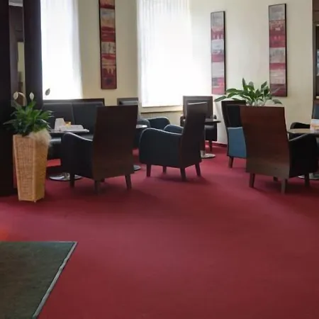 فندق Am Marschiertor 3*