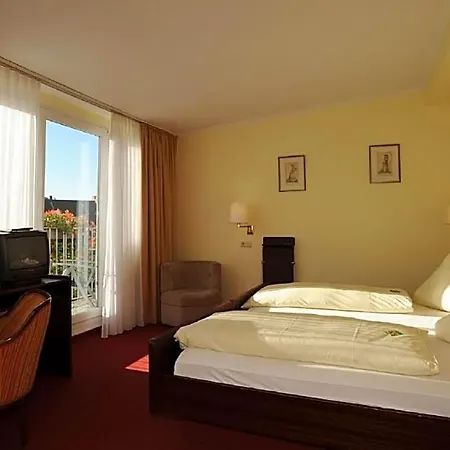 Am Marschiertor By Ans 3*