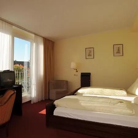 Am Marschiertor فندق 3*